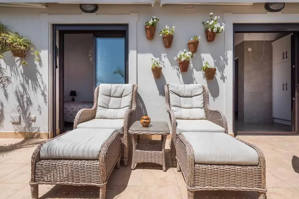 Old Town Nerja, Stunning Sea Views Apartment